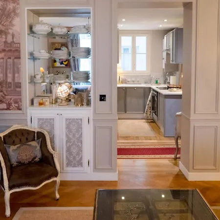 Daire Elegant Luxury Private By Eiffel Tower Paris