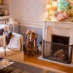 Elegant Luxury Private By Eiffel Tower