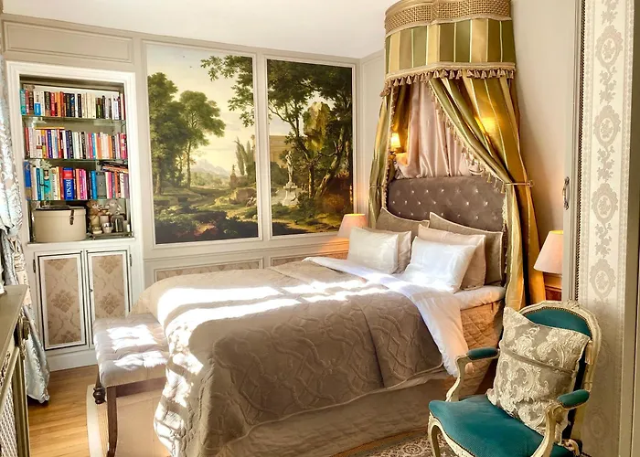 Elegant Luxury Private By Eiffel Tower Paris